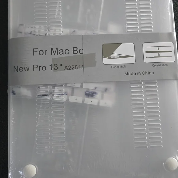 Marble MacBook Pro 13" Case - Picture 2 of 2